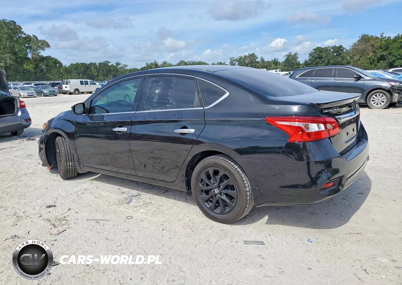 2018 Nissan Sentra S VIN:3N1AB7AP5JY325756 - 2