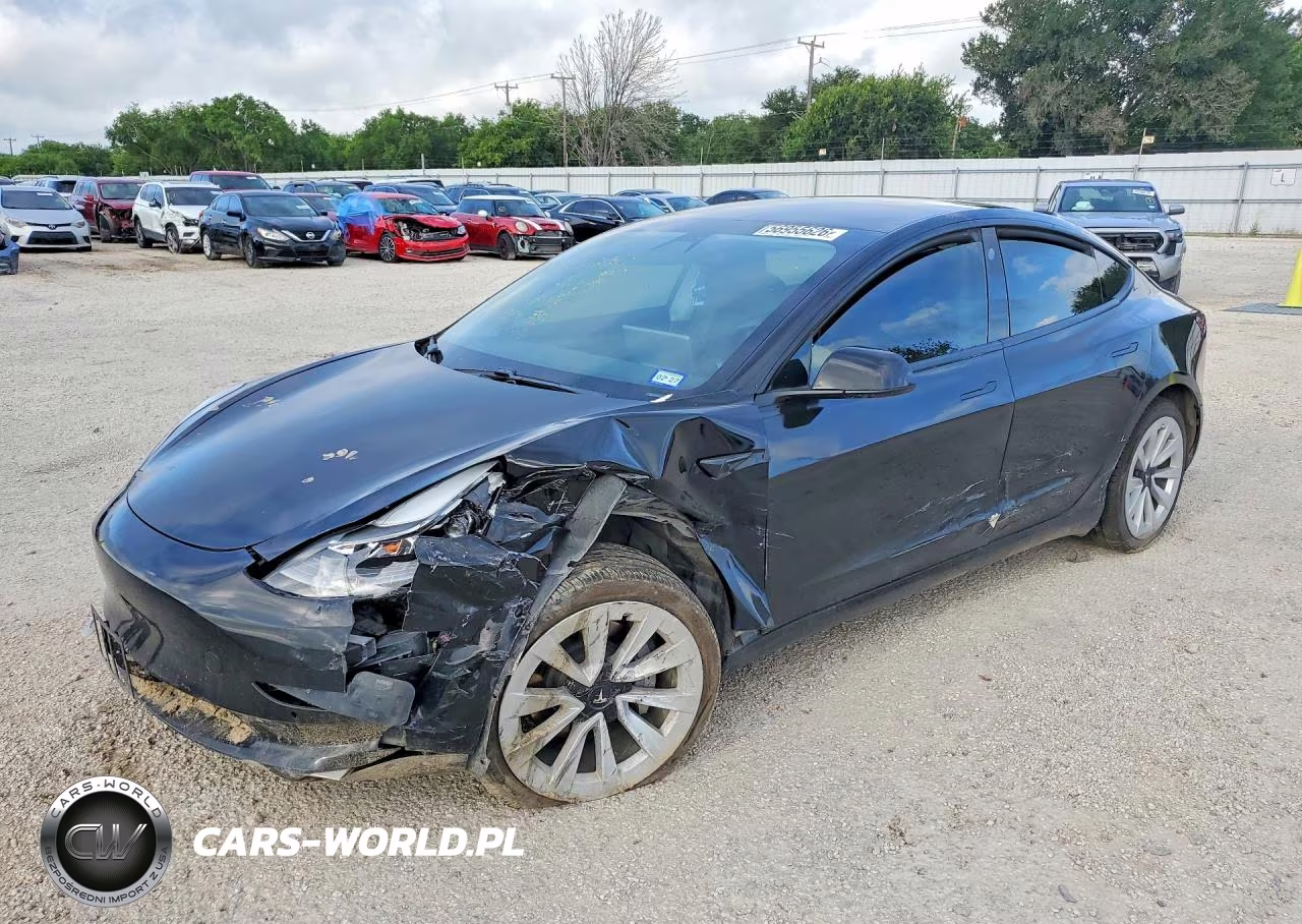 2021 Tesla Model 3 – zdjęcie 1 z 12