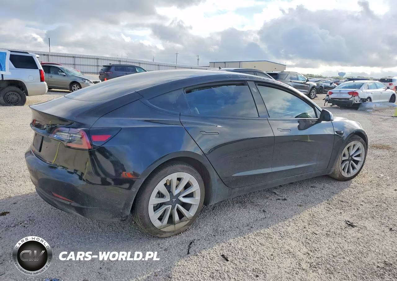 2021 Tesla Model 3 VIN:5YJ3E1EA7MF064467 - 3