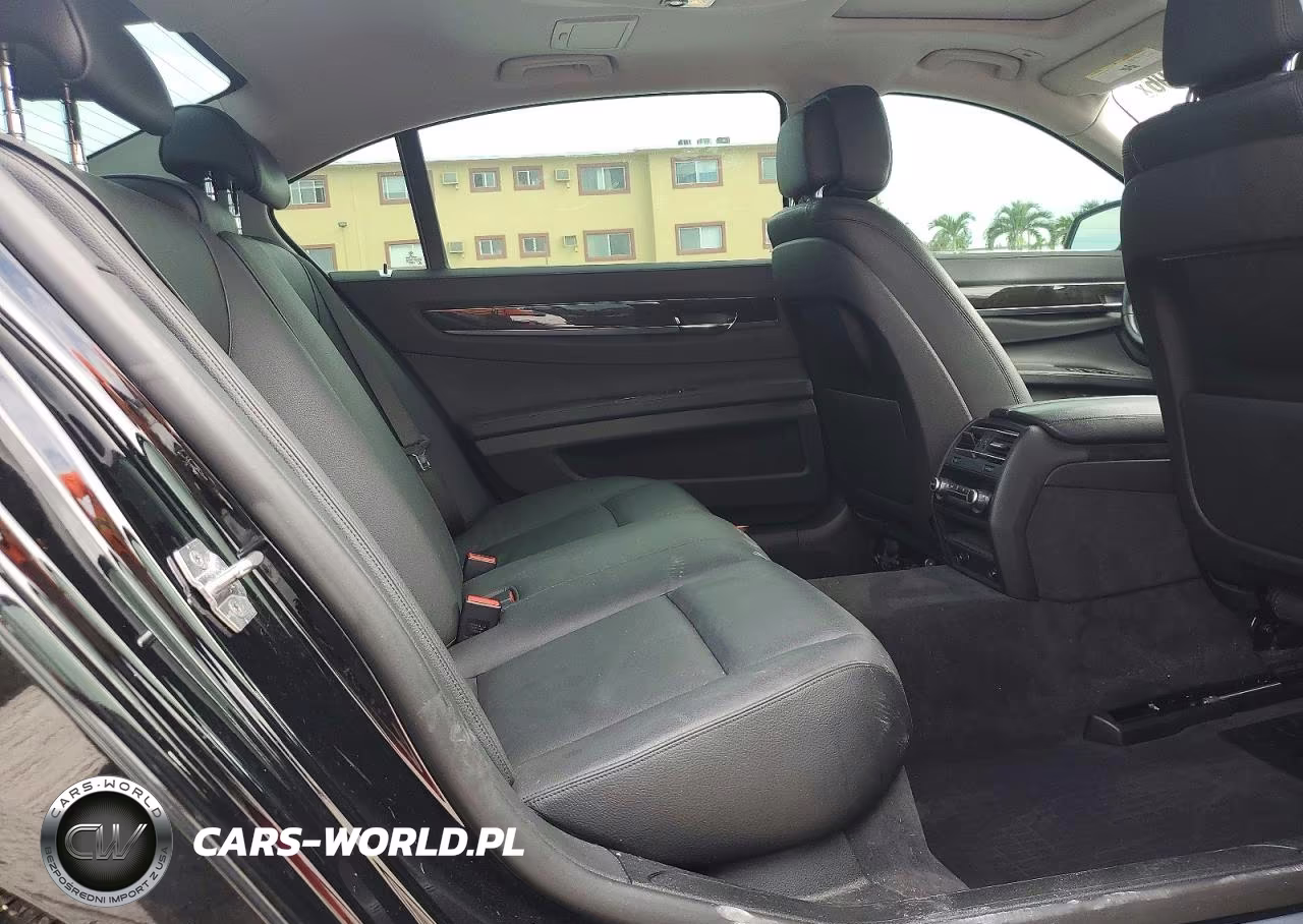 2015 BMW 740 Li VIN:WBAYE4C56FD947092 - 10