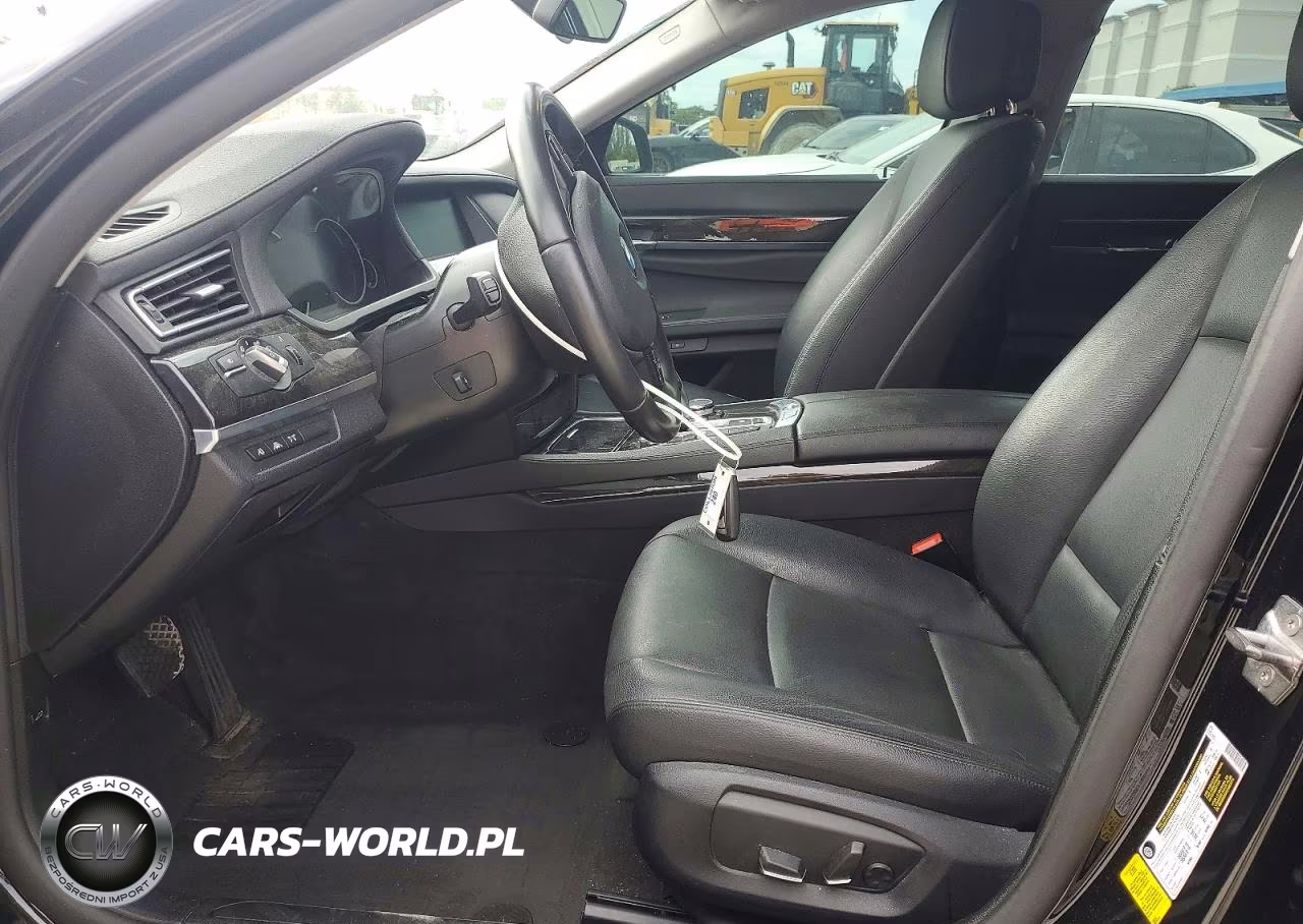 2015 BMW 740 Li VIN:WBAYE4C56FD947092 - 7