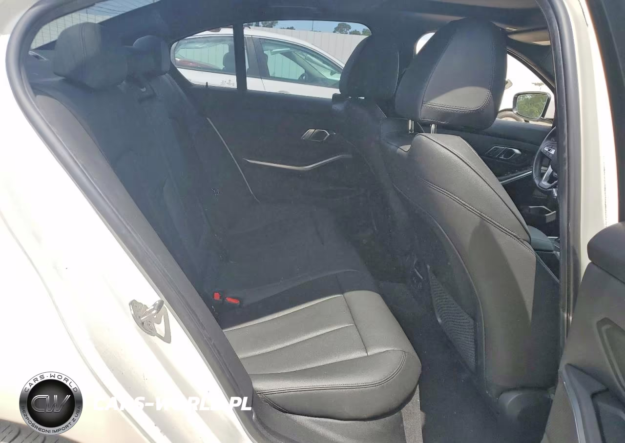 2019 BMW 330Xi VIN:WBA5R7C51KFH26980 - 10