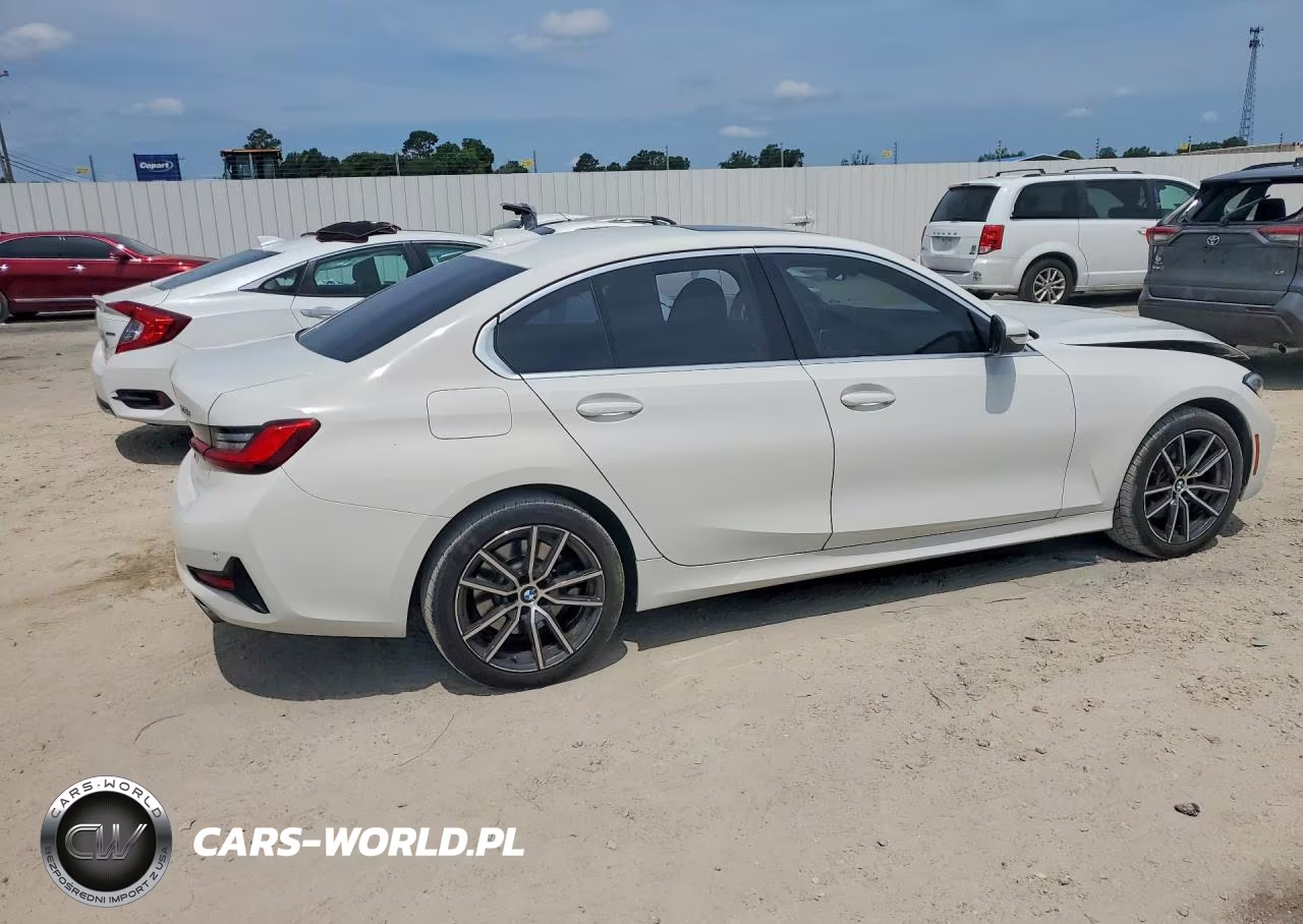 2019 BMW 330Xi VIN:WBA5R7C51KFH26980 - 3