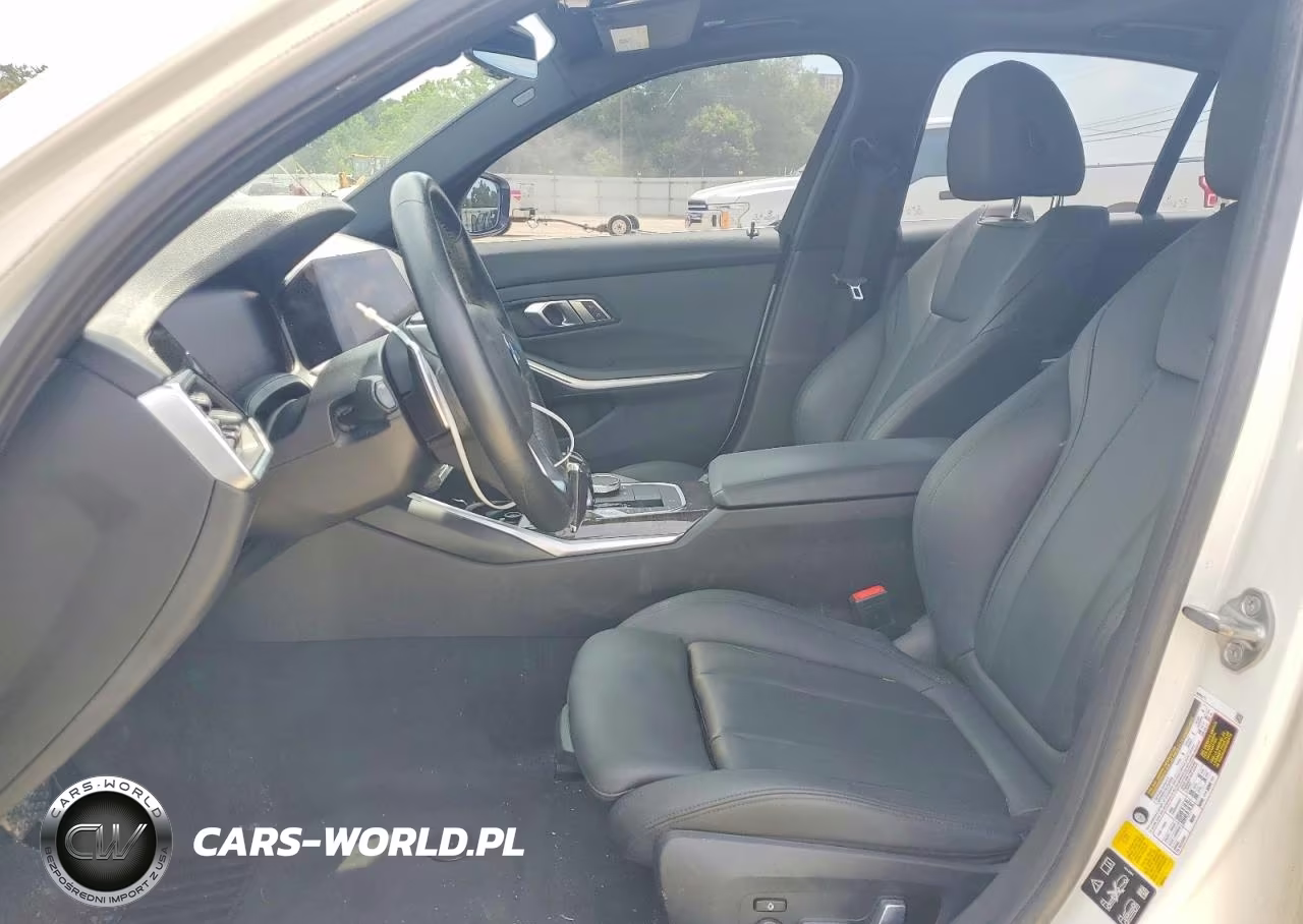 2019 BMW 330Xi VIN:WBA5R7C51KFH26980 - 7