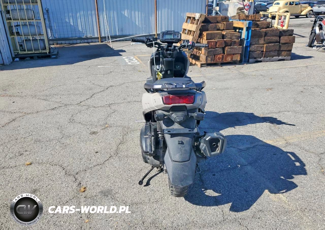 2022 Yamaha Yw125 VIN:RKRSEH9Y8NA001991 - 4