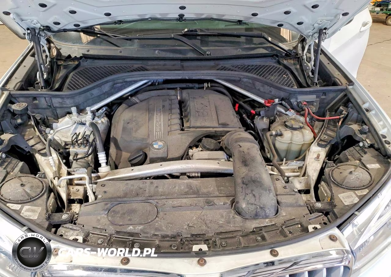2018 BMW X5 xDrive35I VIN:5UXKR0C50JL072045 - 12