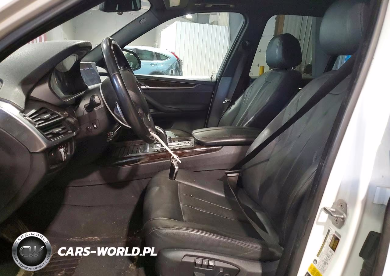 2018 BMW X5 xDrive35I VIN:5UXKR0C50JL072045 - 7