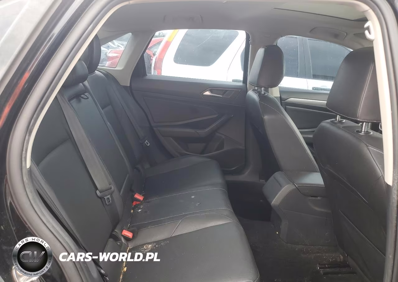 2019 Volkswagen Jetta S VIN:3VWC57BU7KM127767 - 10
