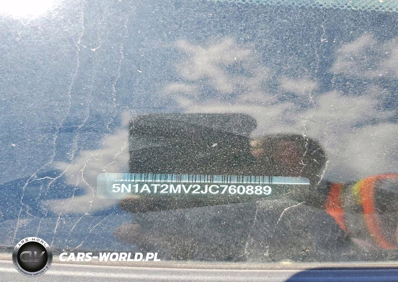 2018 Nissan Rogue S VIN:5N1AT2MV2JC760889 - 13