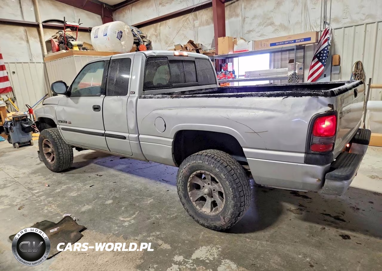 2001 Dodge Ram 1500 VIN:3B7HF13Z31G777867 - 2