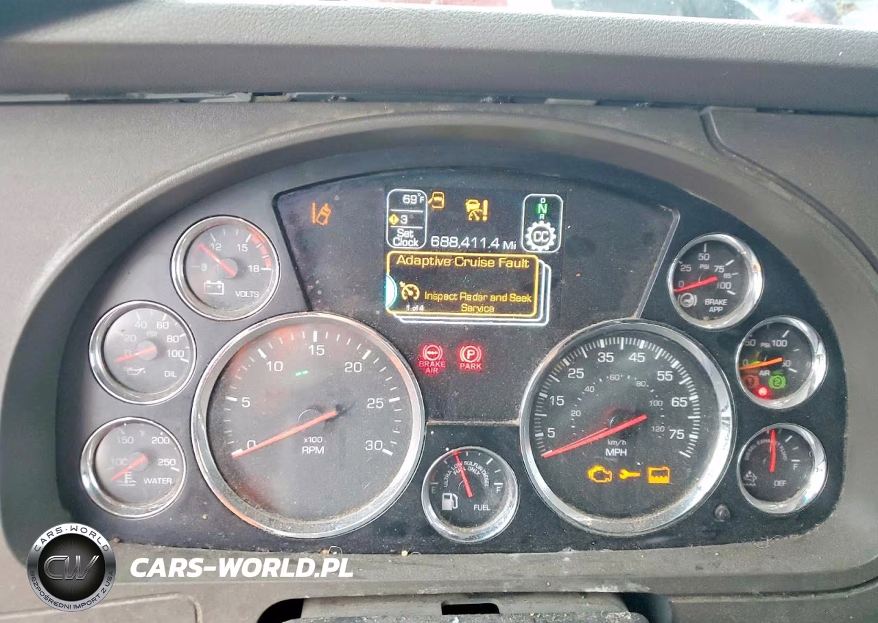 2019 Kenworth Construction T680 VIN:1XKYD49X1KJ242554 - 8