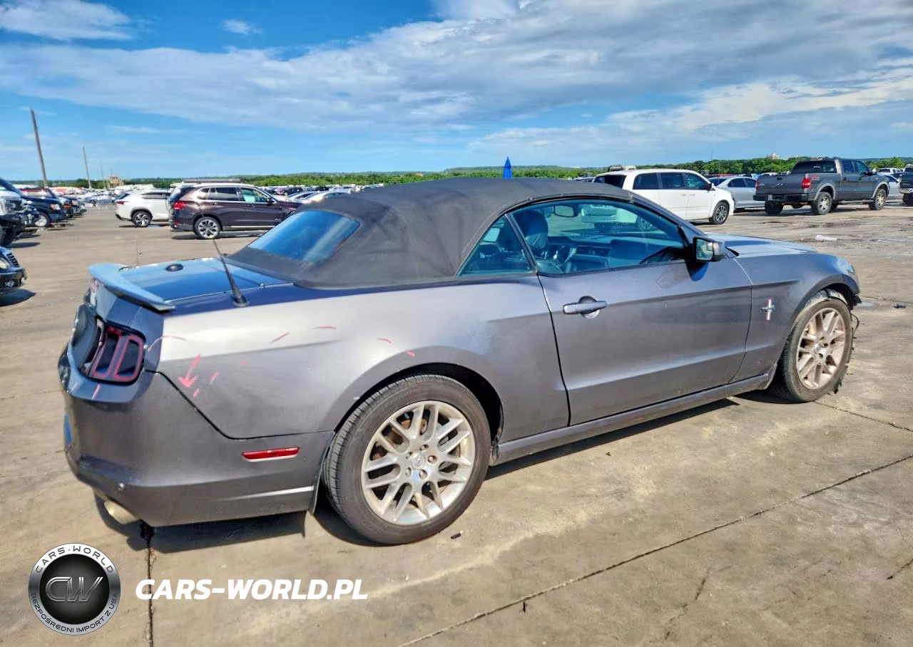 2013 Ford Mustang VIN:1ZVBP8EM0D5275159 - 3