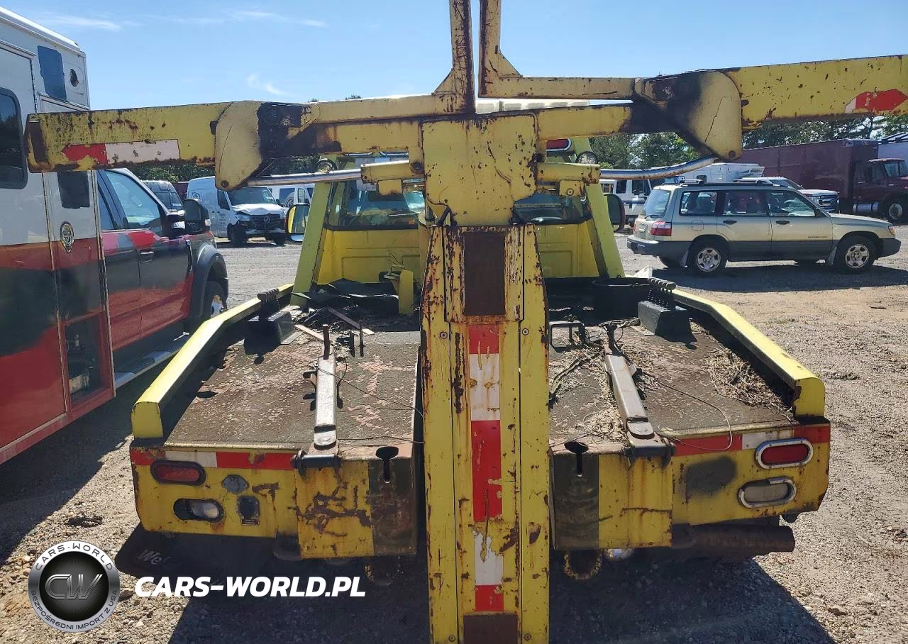 2006 Ford F550 Super Duty VIN:1FDAF56PX6EB80017 - 10