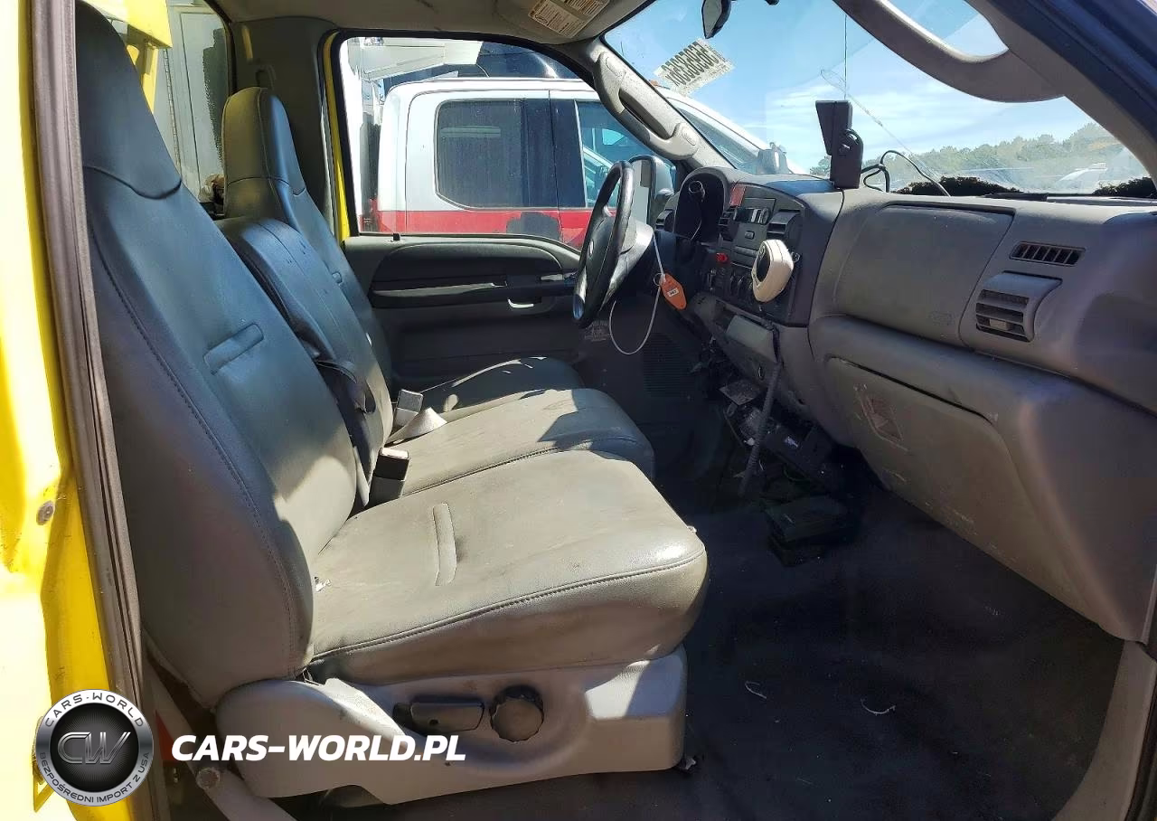 2006 Ford F550 Super Duty VIN:1FDAF56PX6EB80017 - 11