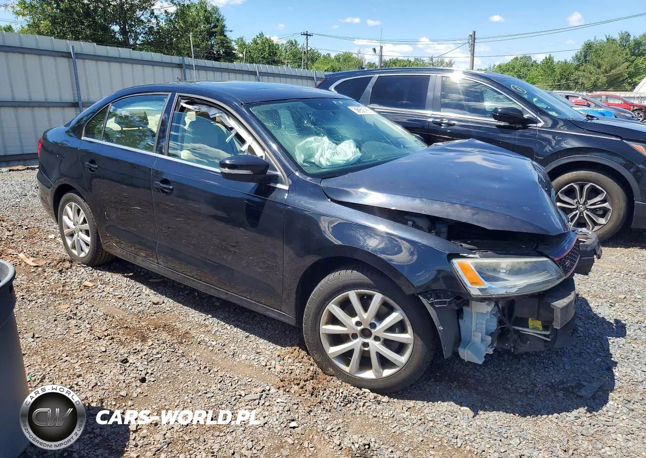 2014 Volkswagen Jetta Se VIN:3VWD17AJ0EM403248 - 4