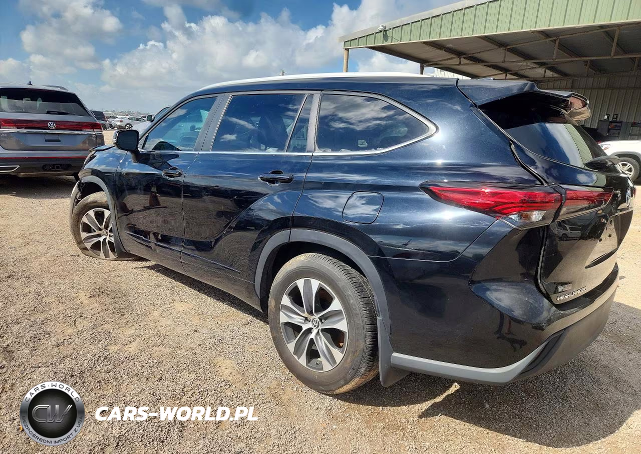 2023 Toyota Highlander Xle VIN:5TDKDRAH8PS037231 - 2