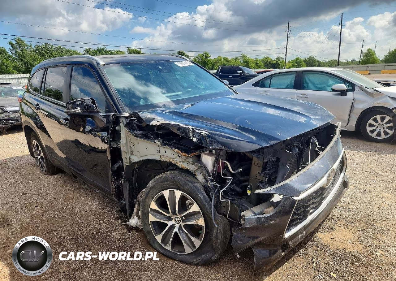 2023 Toyota Highlander Xle VIN:5TDKDRAH8PS037231 - 4