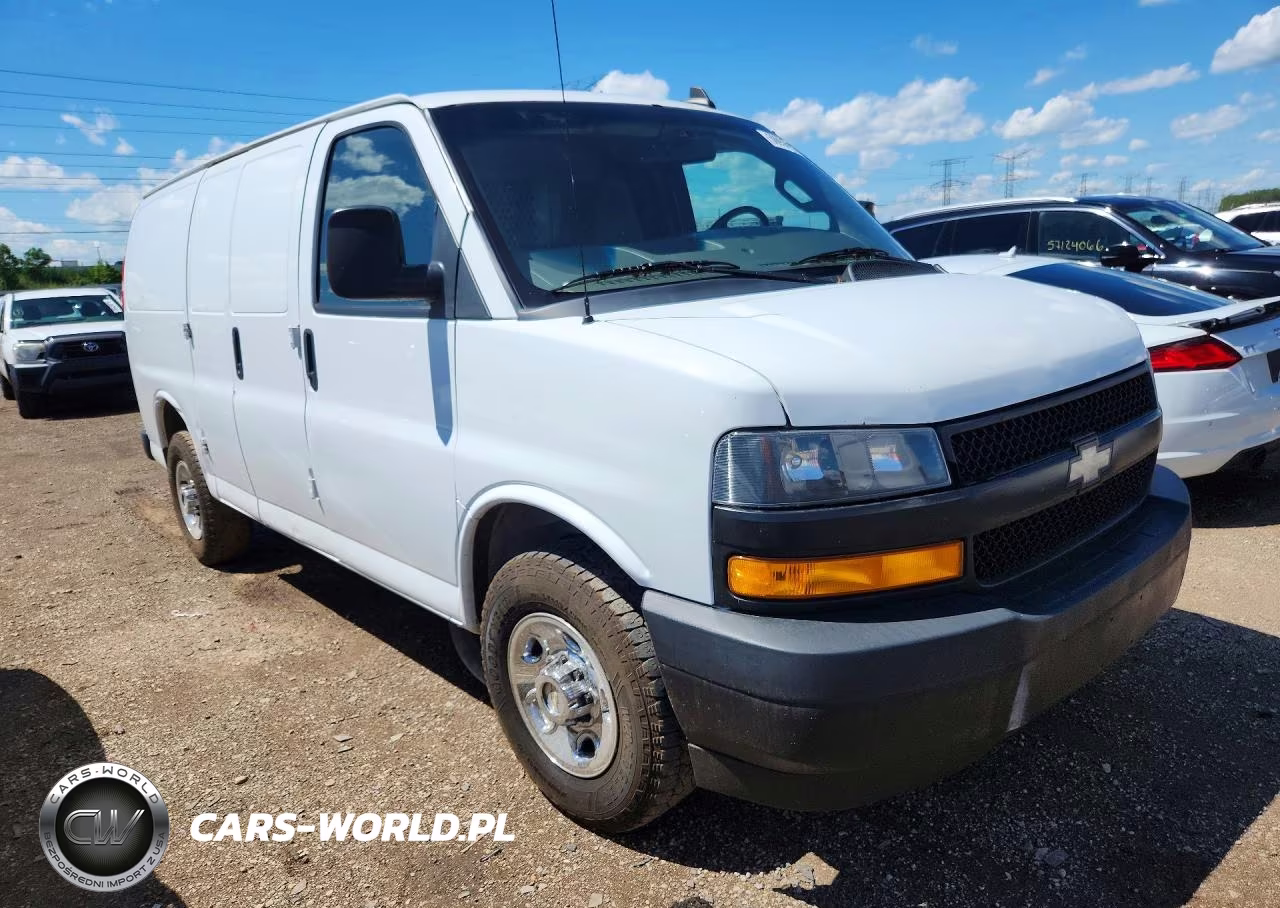 2020 Chevrolet Express G2500 VIN:1GCWGAFP7L1267960 - 4