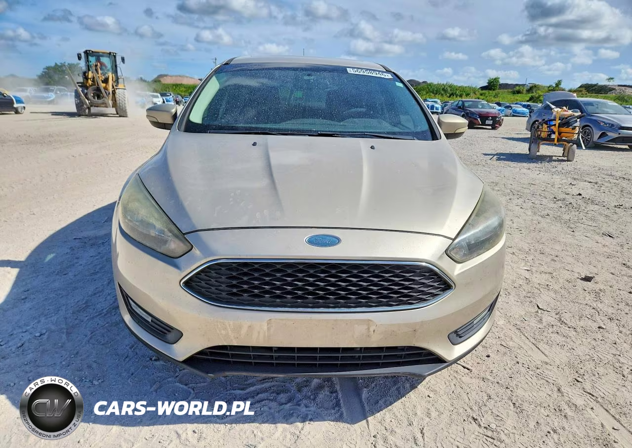 2017 Ford Focus Sel VIN:1FADP3M20HL262367 - 5