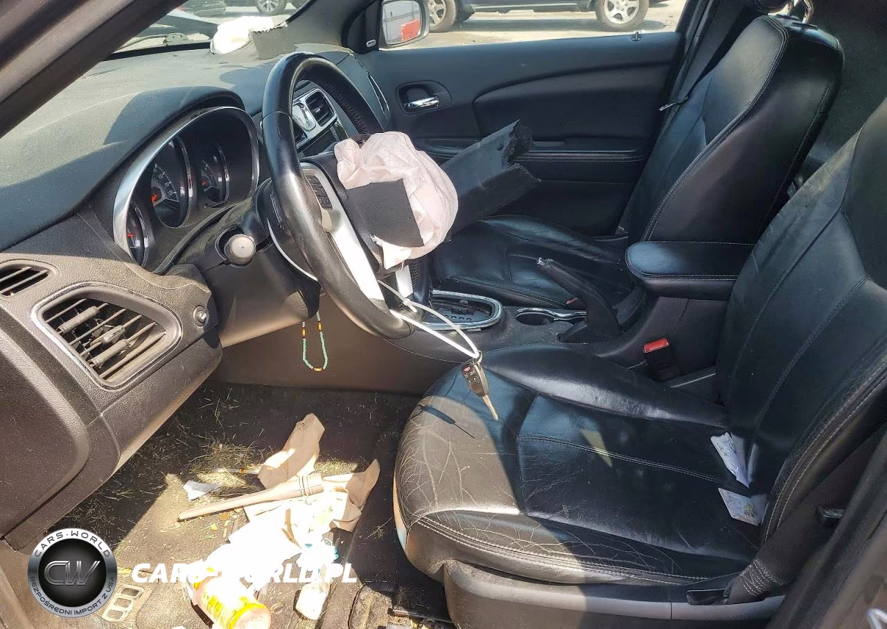 2014 Chrysler 200 VIN:1C3CCBCG4EN177058 - 7