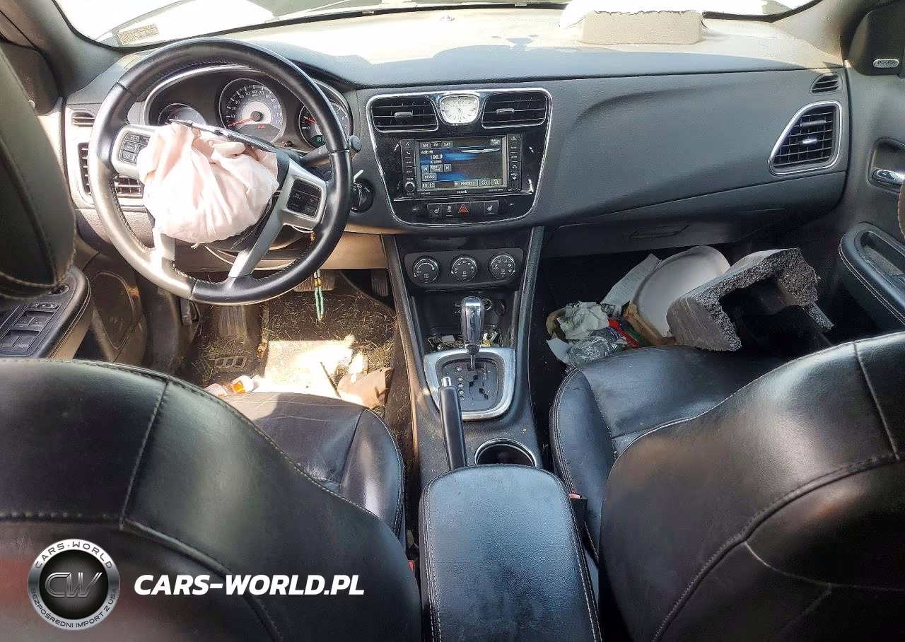2014 Chrysler 200 VIN:1C3CCBCG4EN177058 - 8