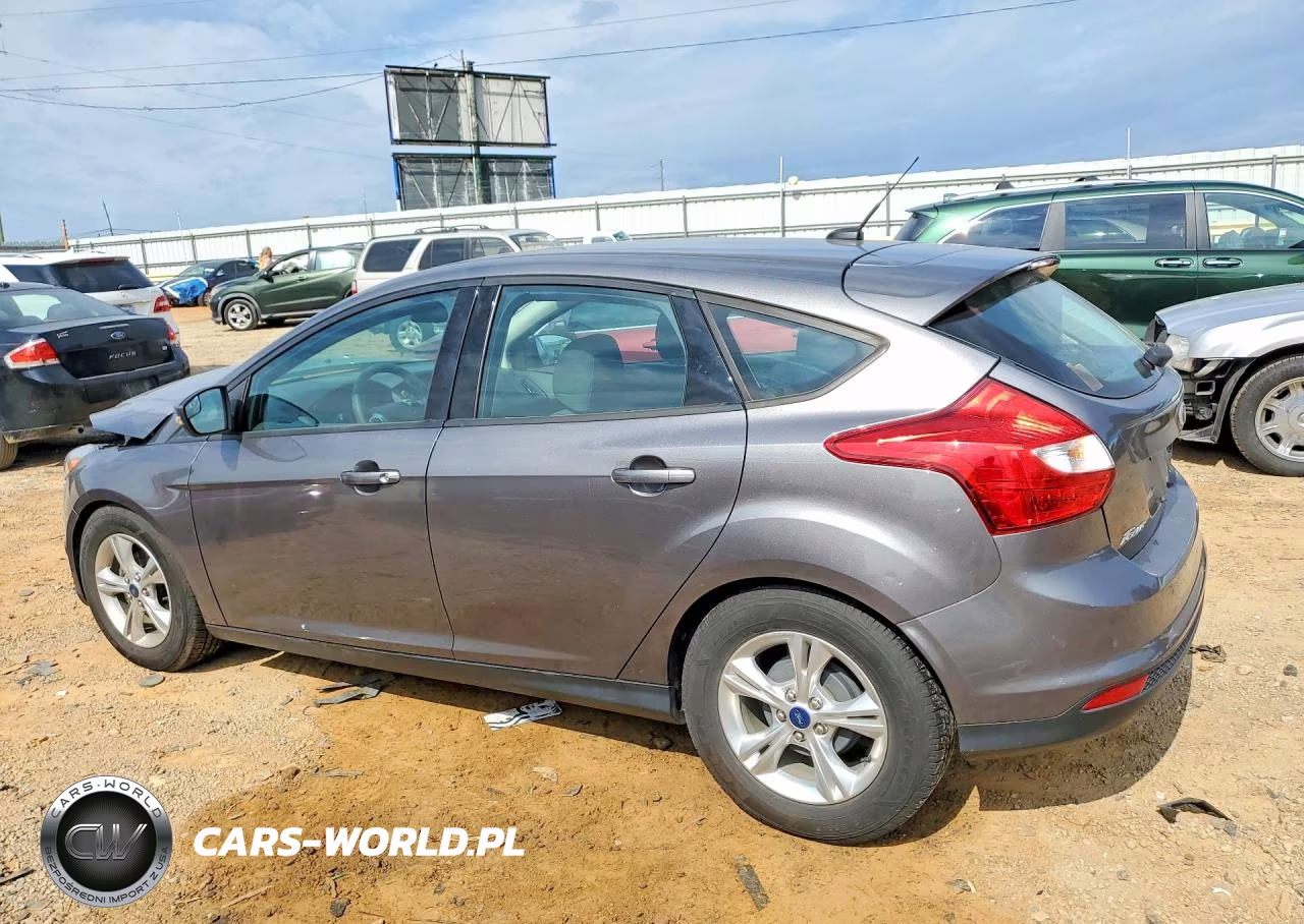2014 Ford Focus Se VIN:1FADP3K21EL298597 - 2