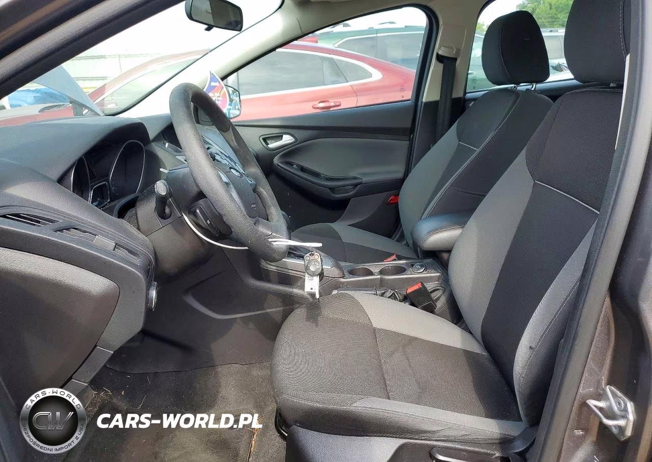 2014 Ford Focus Se VIN:1FADP3K21EL298597 - 7