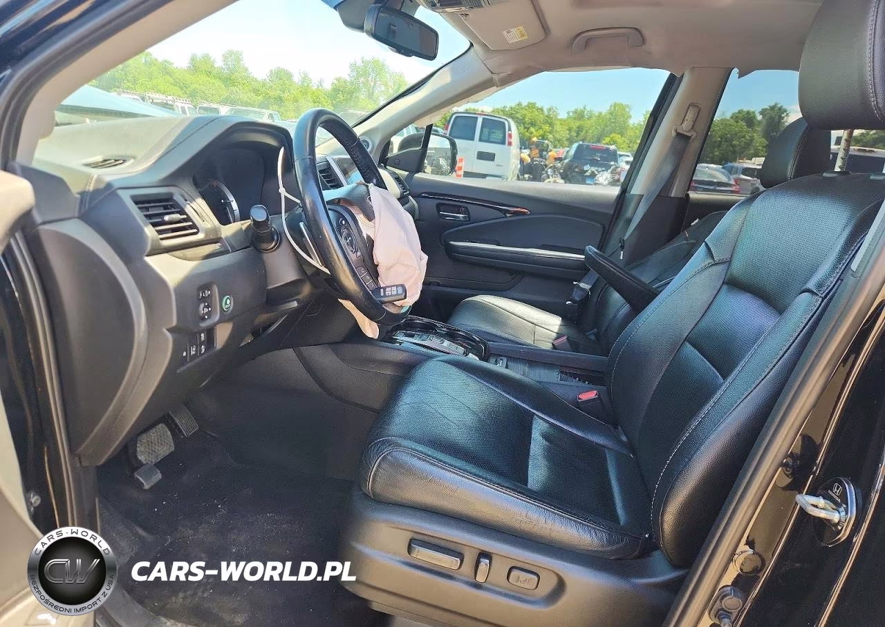 2017 Honda Pilot Elite VIN:5FNYF6H0XHB068375 - 7