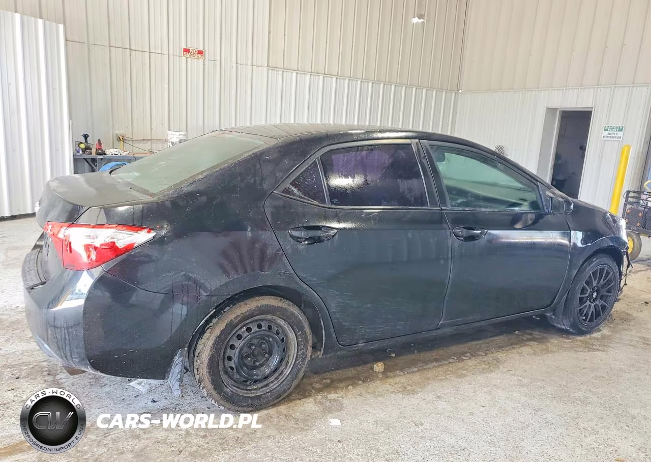 2015 Toyota Corolla L VIN:2T1BURHEXFC447032 - 3