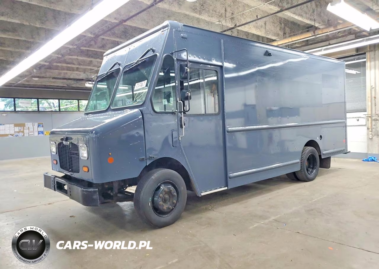 2020 Freightliner Mt45G Chassis Delivery Truck