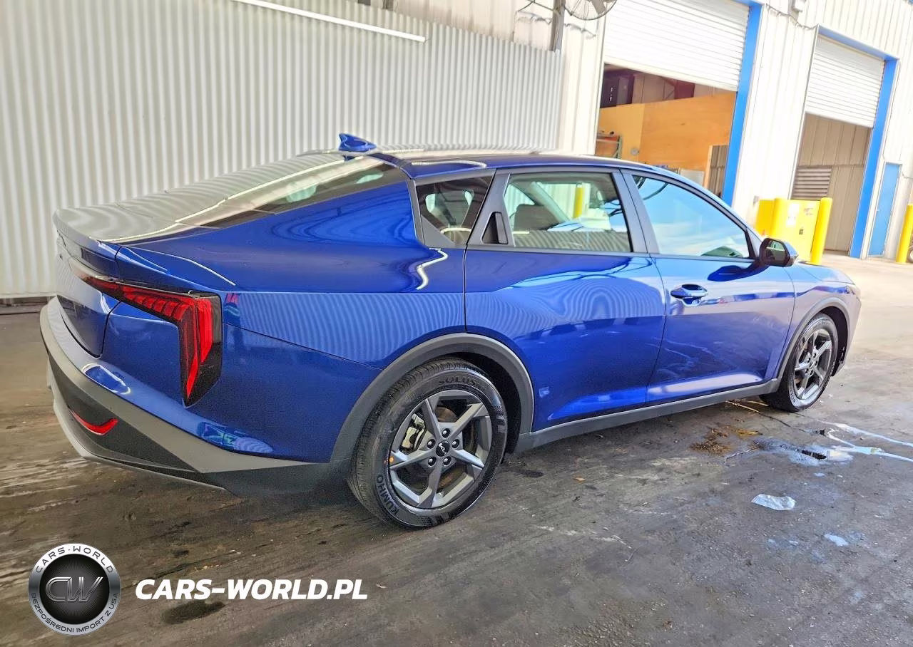2026 Kia K4 Lxs VIN:3KPFT4DE3TE252884 - 3