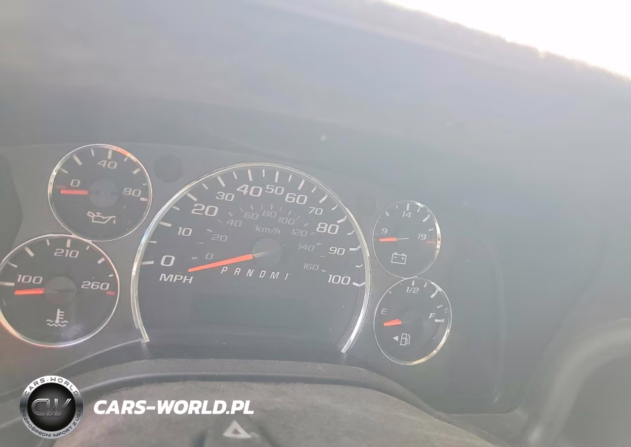 2016 Chevrolet Express G2500 VIN:1GCWGAFF4G1339405 - 9