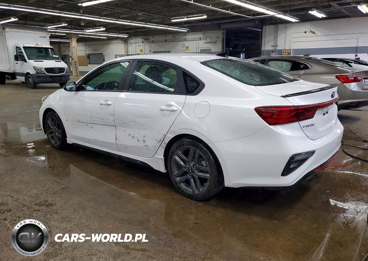 2021 Kia Forte Gt Line VIN:3KPF34AD5ME411174 - 2