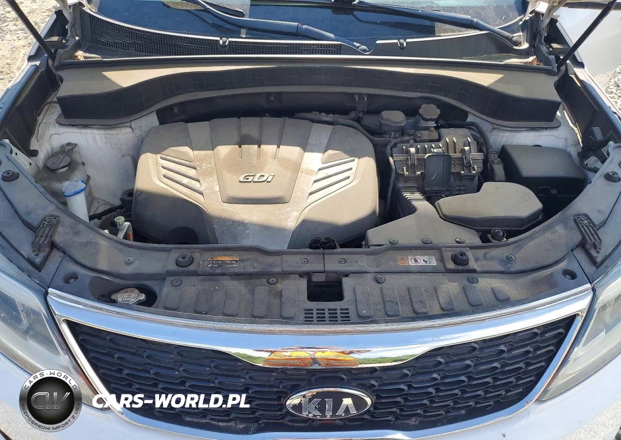 2015 Kia Sorento Lx VIN:5XYKT4A79FG585599 - 12