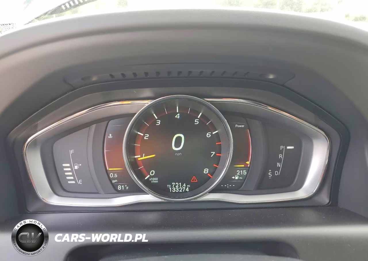 2016 Volvo Xc60 T5 Premier VIN:YV440MDK8G2787375 - 9