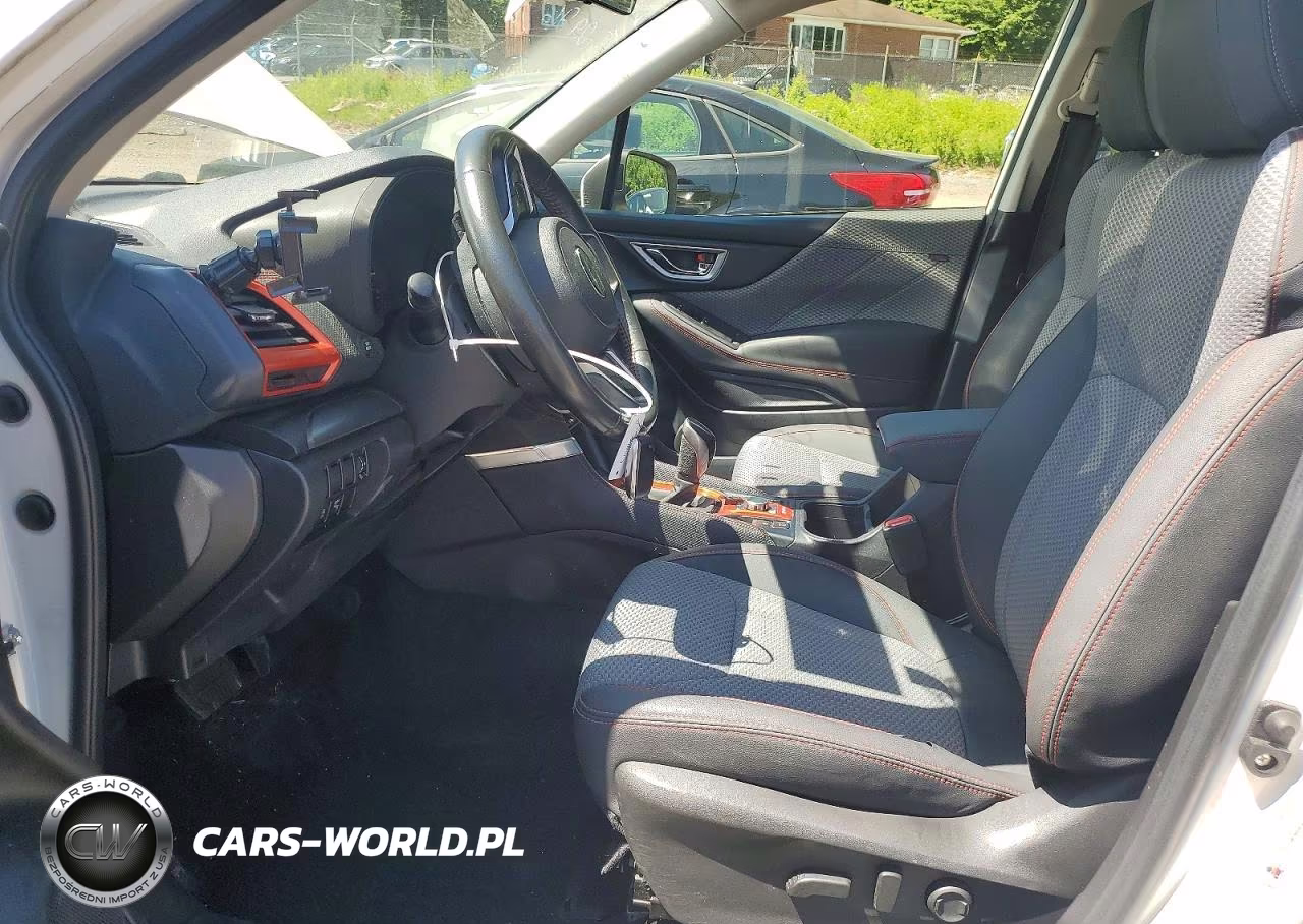 2020 Subaru Forester Sport VIN:JF2SKAMC6LH431849 - 7