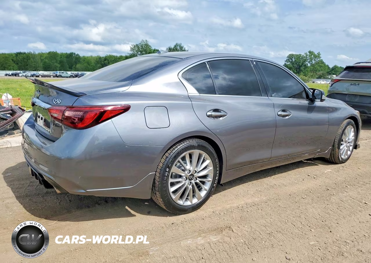 2021 Infiniti Q50 Luxe VIN:JN1EV7BR9MM752101 - 3