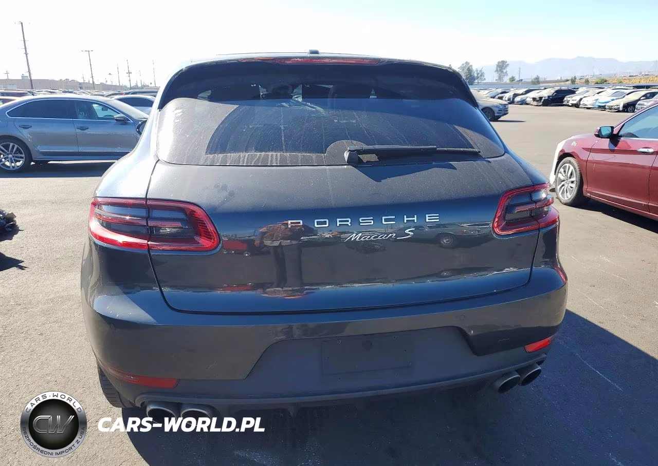 2018 Porsche Macan S VIN:WP1AB2A51JLB39203 - 6
