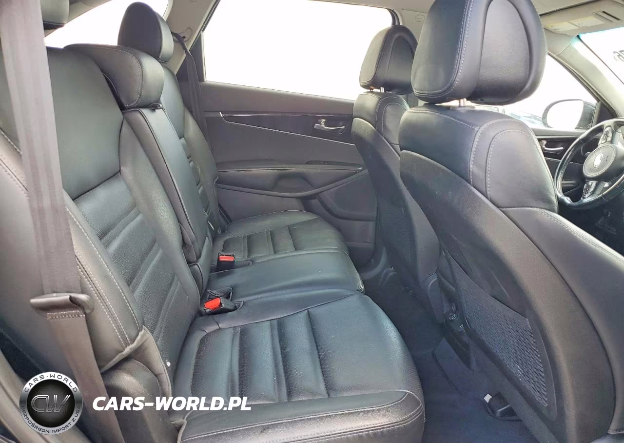 2016 Kia Sorento Ex VIN:5XYPHDA50GG097682 - 11