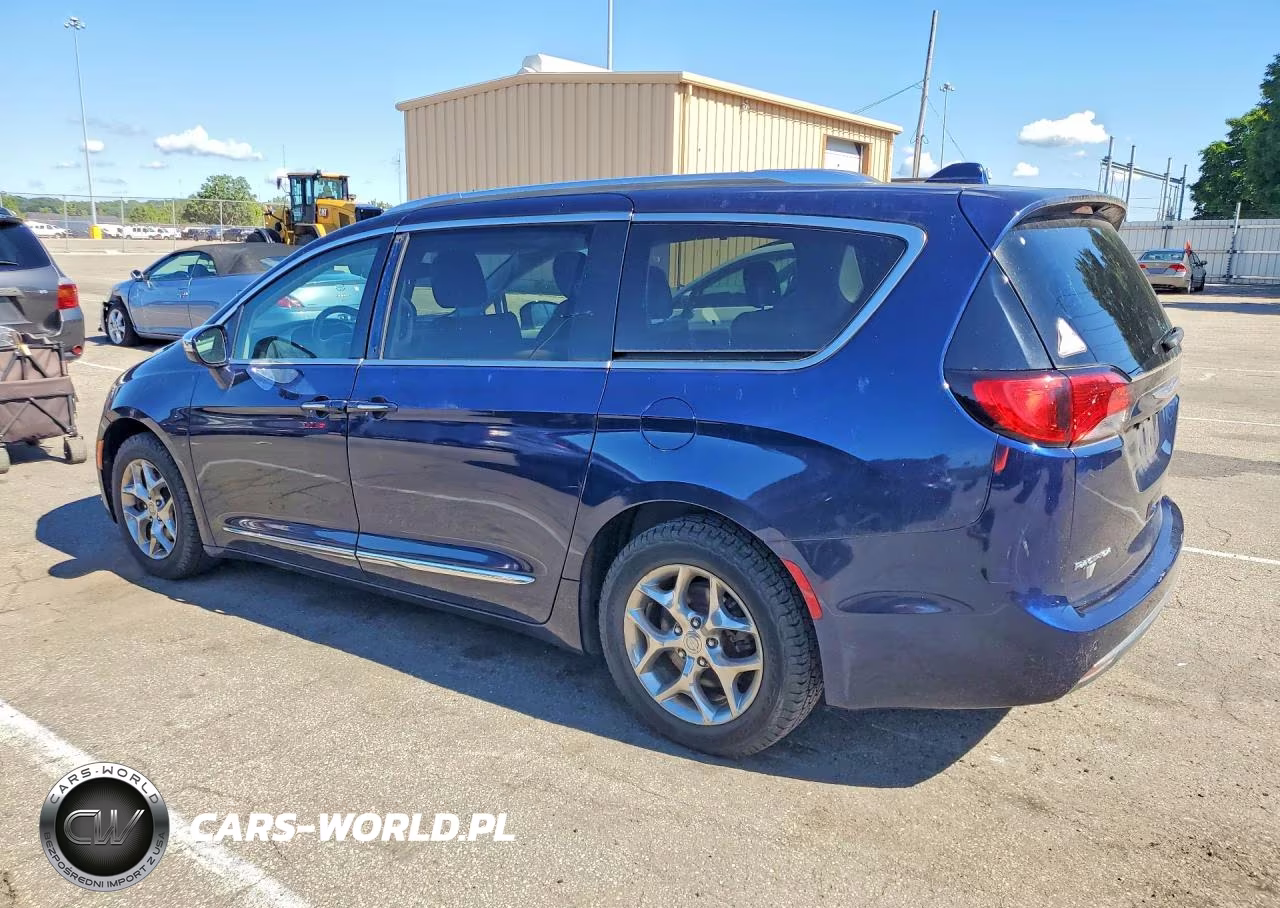 2018 Chrysler Pacifica Limited VIN:2C4RC1GG9JR314597 - 2