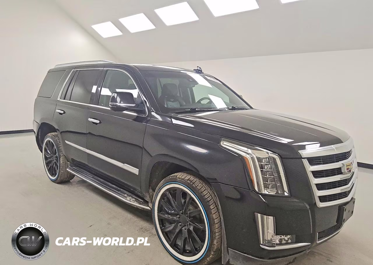 2018 Cadillac Escalade Luxury VIN:1GYS3BKJXJR141098 - 4