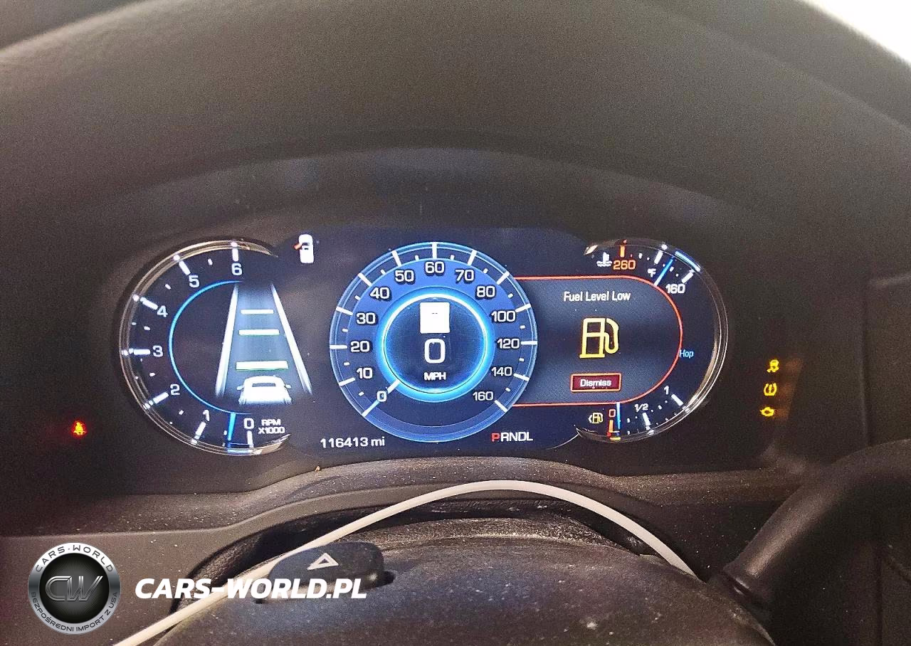 2018 Cadillac Escalade Luxury VIN:1GYS3BKJXJR141098 - 9