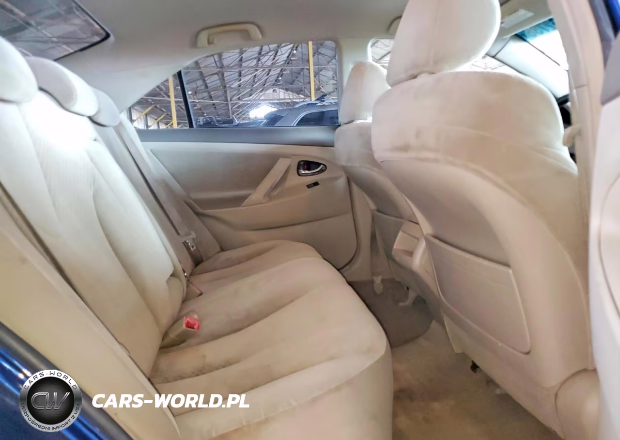 2007 Toyota Camry Le VIN:JTNBE46KX73017922 - 10