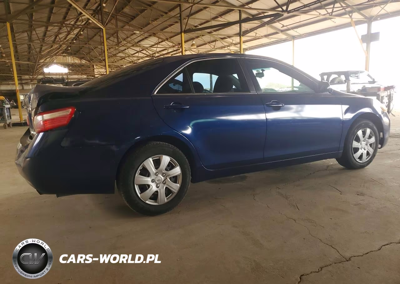 2007 Toyota Camry Le VIN:JTNBE46KX73017922 - 3