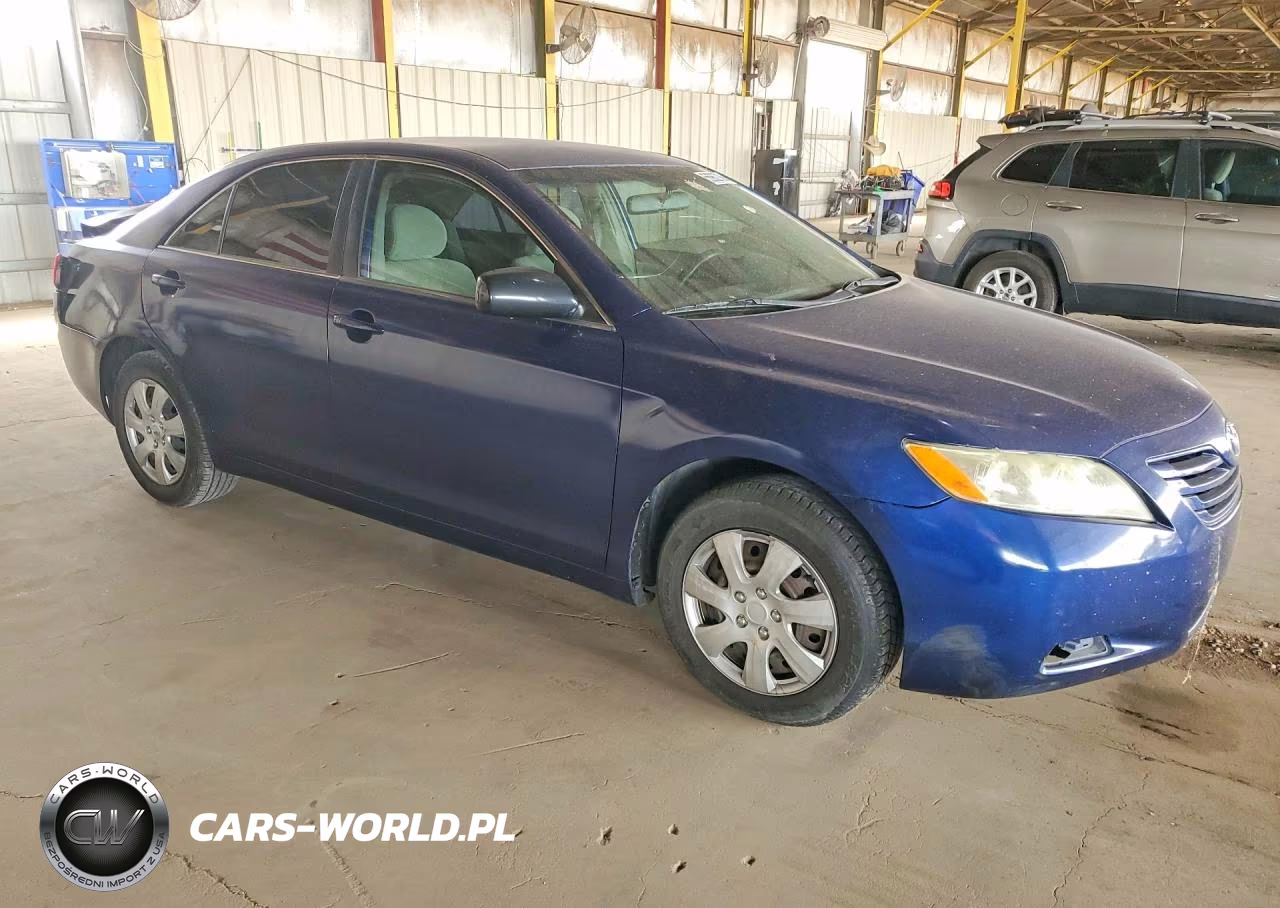 2007 Toyota Camry Le VIN:JTNBE46KX73017922 - 4