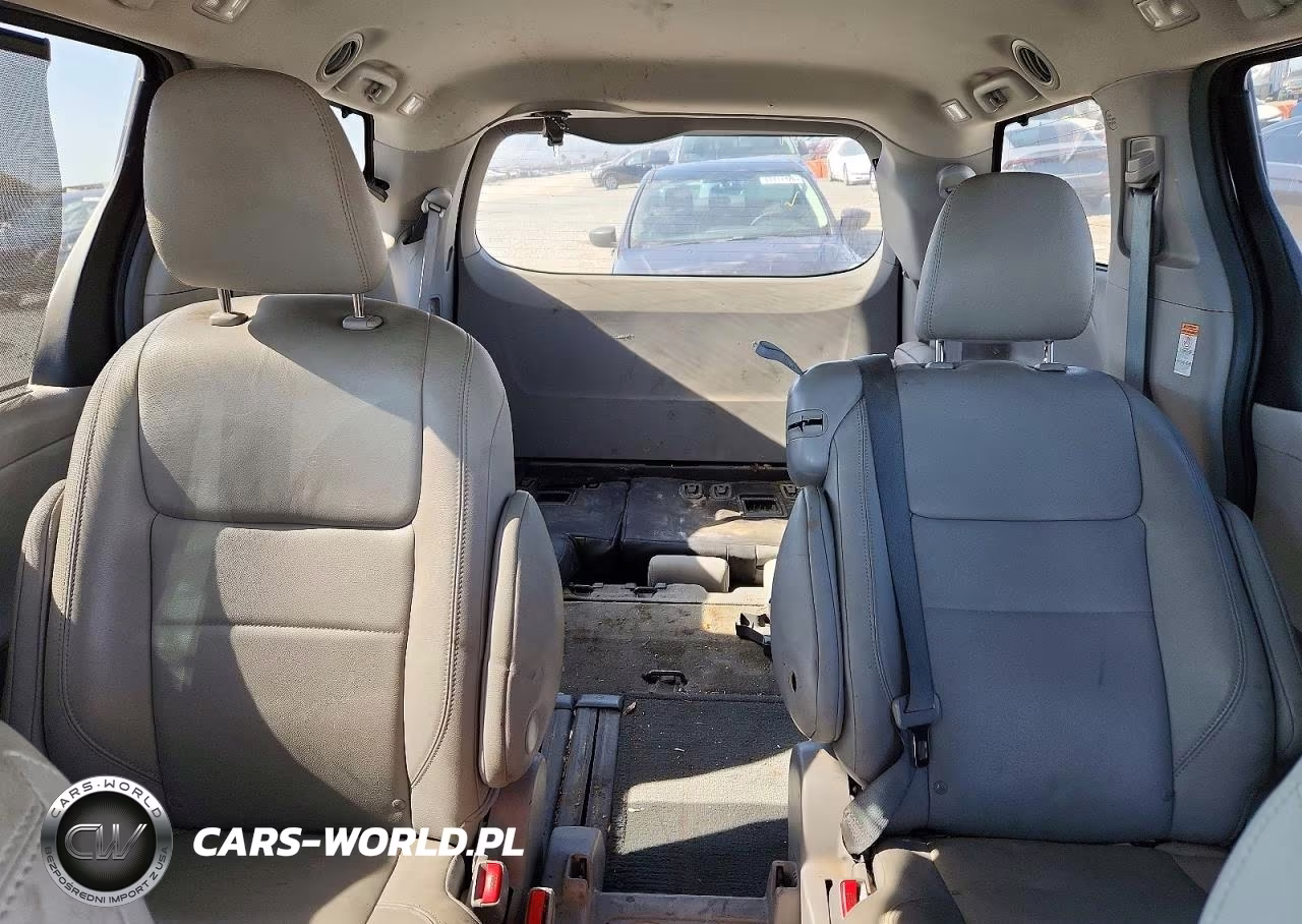 2017 Toyota Sienna Xle 8-Passenger VIN:5TDYZ3DC0HS779665 - 10