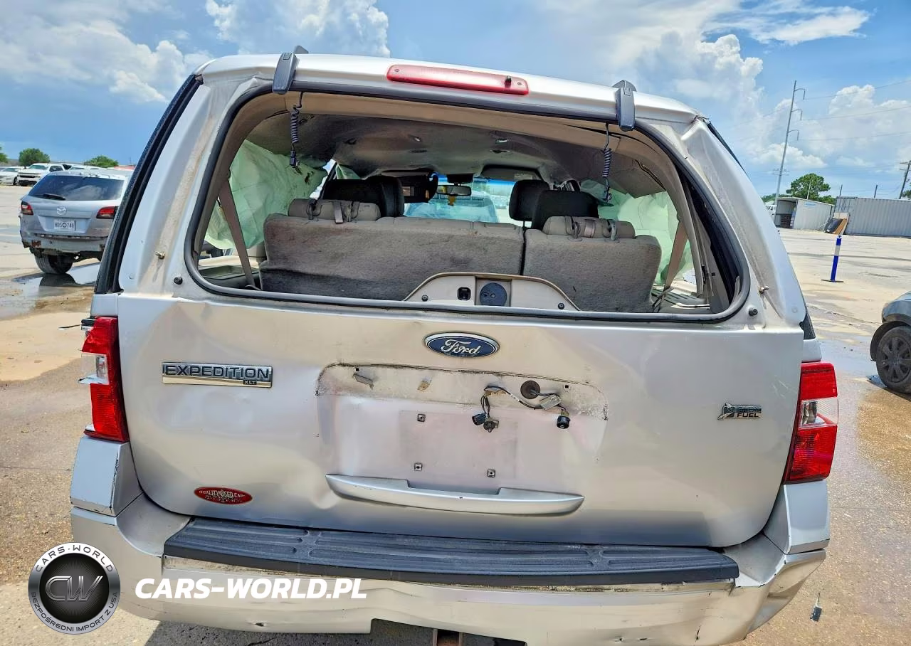 2010 Ford Expedition Xlt VIN:1FMJU1F5XAEA88184 - 6