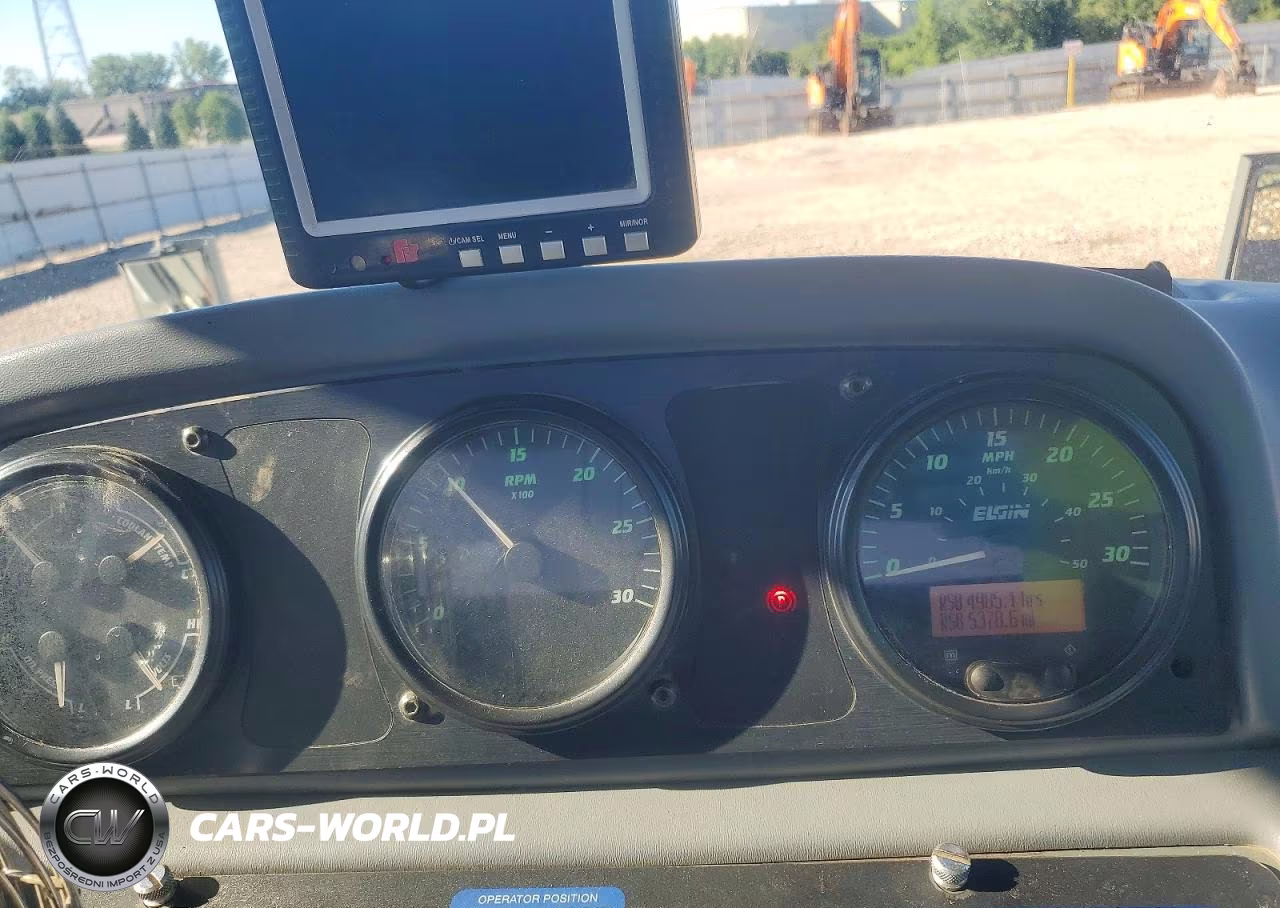 2011 Elgin Pelican P - Sweeper Truck VIN:NP23530 - 8