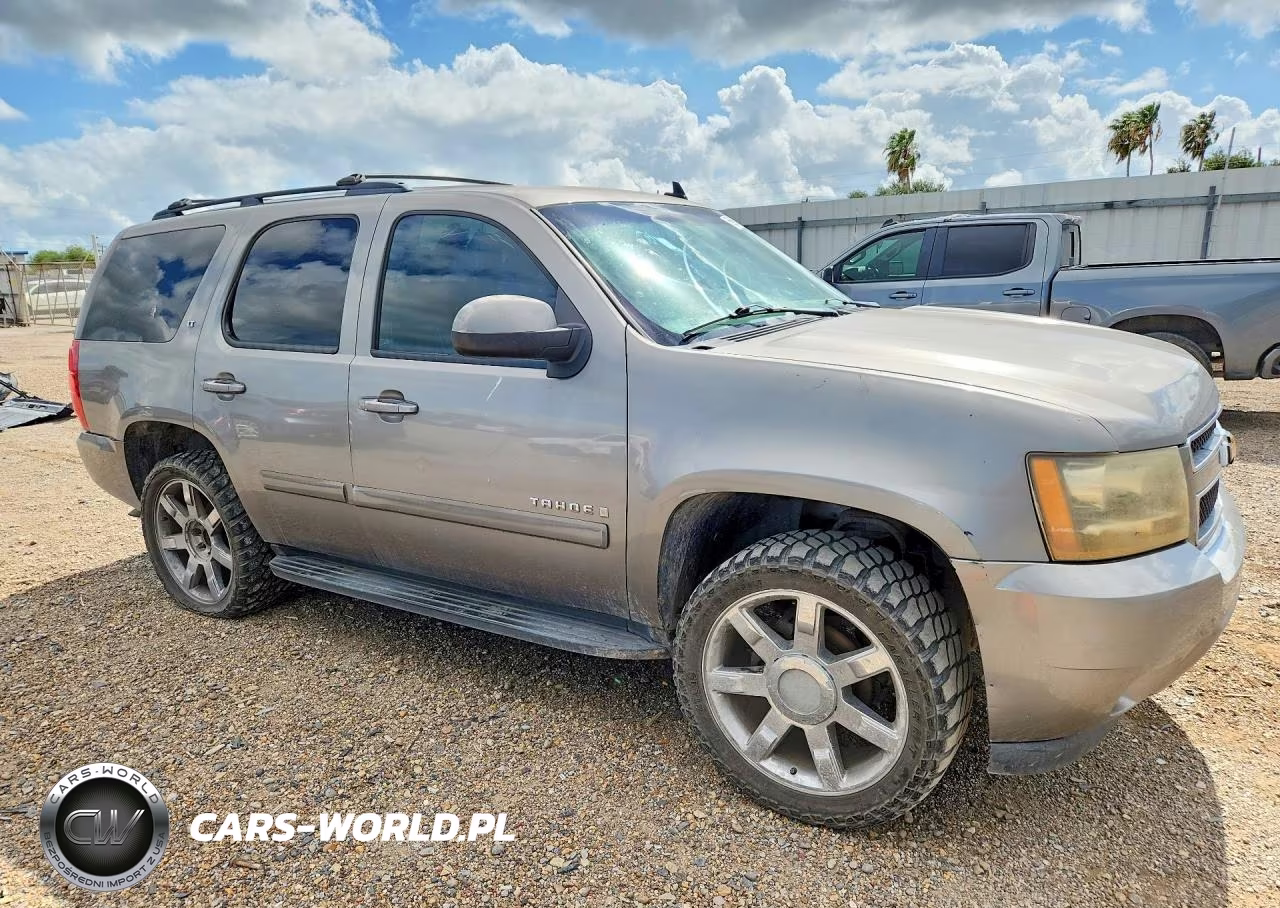 2009 Chevrolet Tahoe C1500 Lt VIN:1GNFC23059R233638 - 4