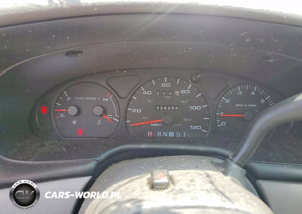 2000 Ford Taurus Se VIN:1FAFP53U5YA131941 - 9